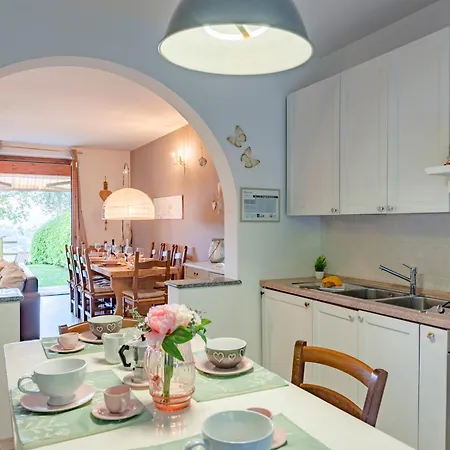 Holiday home Homesweethome Lake-View Villetta A Schiera With Garden - Happy Rentals Besozzo