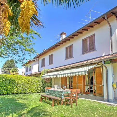 Homesweethome Lake-View Villetta A Schiera With Garden - Happy Rentals Besozzo