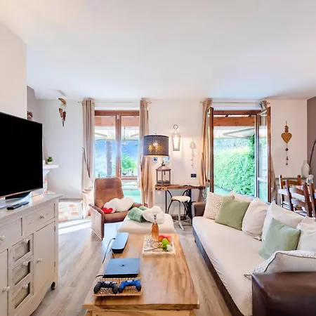 Homesweethome Lake-View Villetta A Schiera With Garden - Happy Rentals * Besozzo