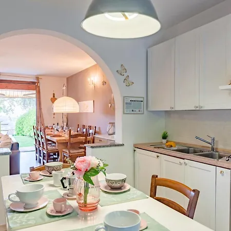 Holiday home Homesweethome Lake-View Villetta A Schiera With Garden - Happy Rentals *