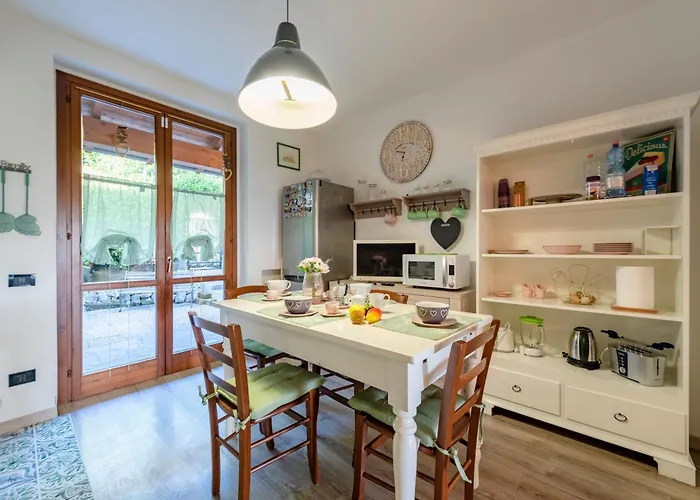 Sweet Garden&lake View - Happy Appartement Besozzo